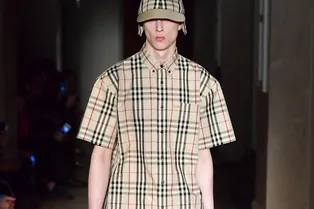 Гоша Рубчинский теперь работает с Burberry Гоша Рубчинский теперь работает с Burberry