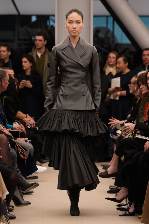 Alaïa осень-зима 2026/27 Alaïa осень-зима 2026/27