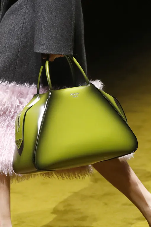 Prada осень-зима 2022/23 Prada осень-зима 2022/23