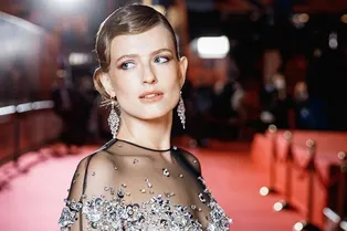 Софья Эрнст, Мария Кожевникова и Виктория Толстоганова на закрытии Московского международного кинофестиваля