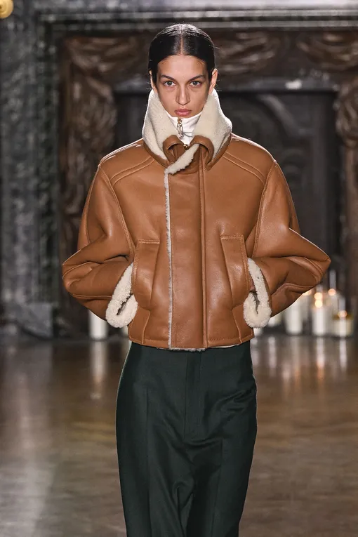 Victoria Beckham осень-зима 2024/25 Victoria Beckham осень-зима 2024/25