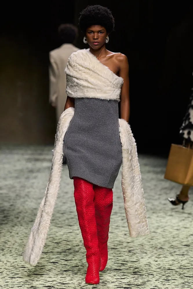BOTTEGA VENETA осень-зима 2023/24 BOTTEGA VENETA осень-зима 2023/24