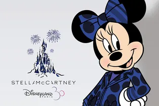 Минни Маус переодели в брючный костюм Stella McCartney. Новый образ возмутил интернет-пользователей