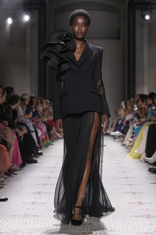 Elie Saab Haute Couture осень-зима 2024/2025 Elie Saab Haute Couture осень-зима 2024/2025