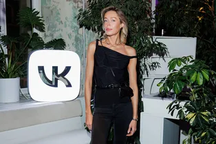 Как прошел коктейль Фонда Росконгресс и VK