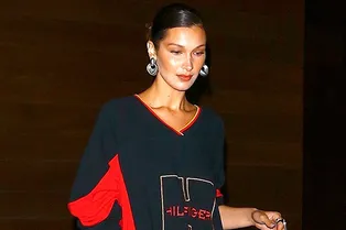 Как носить свитшот бойфренда вместо платья