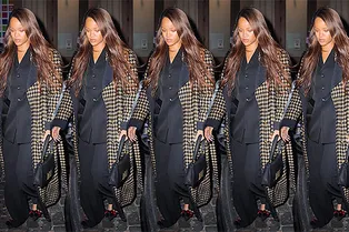 Что носит «Филантроп года»: Рианна в нью-йоркском аэропорту Что носит «Филантроп года»: Рианна в нью-йоркском аэропорту