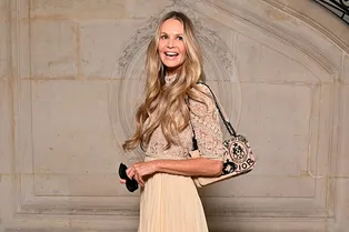 Эль Макферсон, Мэй Маск и Сигурни Уивер на кутюрном показе Dior в Париже Эль Макферсон, Мэй Маск и Сигурни Уивер на кутюрном показе Dior в Париже