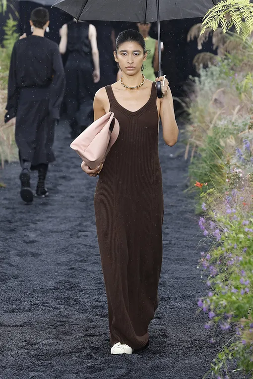 Jil Sander весна-лето 2023 Jil Sander весна-лето 2023