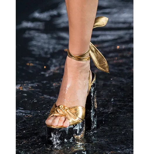 Saint Laurent, весна-лето — 2019