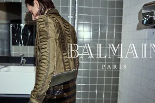 Это нужно видеть: Сергей Полунин в латексных штанах и блестящем топе танцует в новом видео Balmain