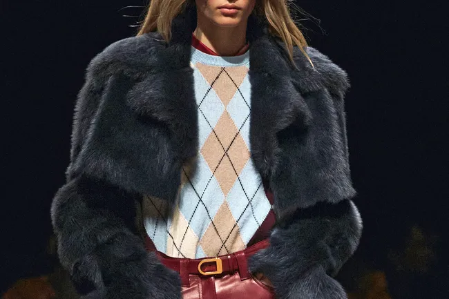 Трикотаж с этим принтом — лучшая модная инвестиция на долгие годы