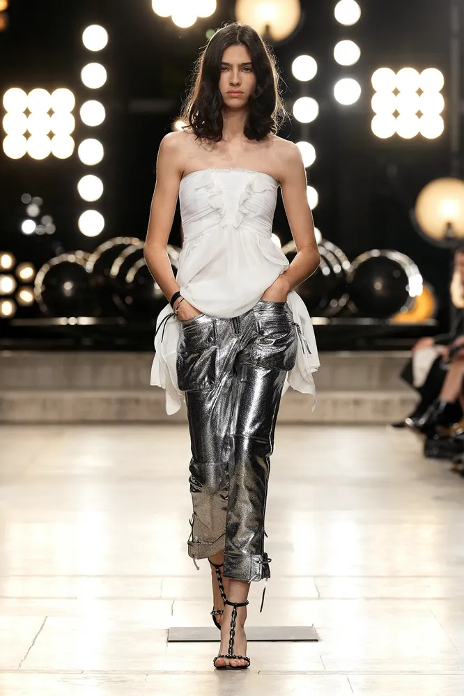 ISABEL MARANT весна-лето 2023 ISABEL MARANT весна-лето 2023