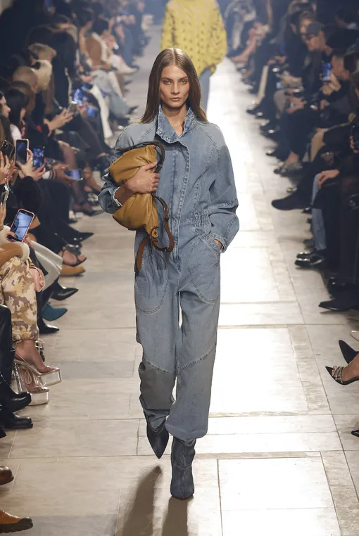 Isabel Marant осень-зима 2023/24 Isabel Marant осень-зима 2023/24
