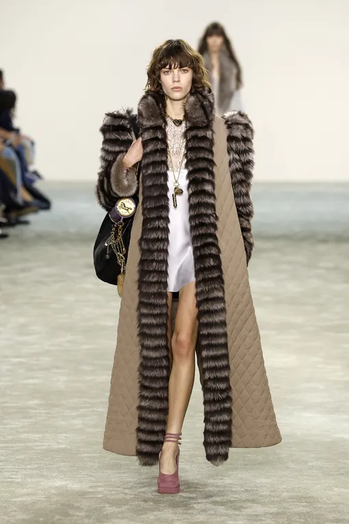Chloé осень-зима 2025/26 Chloé осень-зима 2025/26