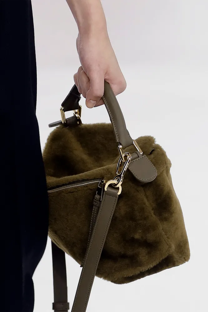 LOEWE осень-зима 2023/24