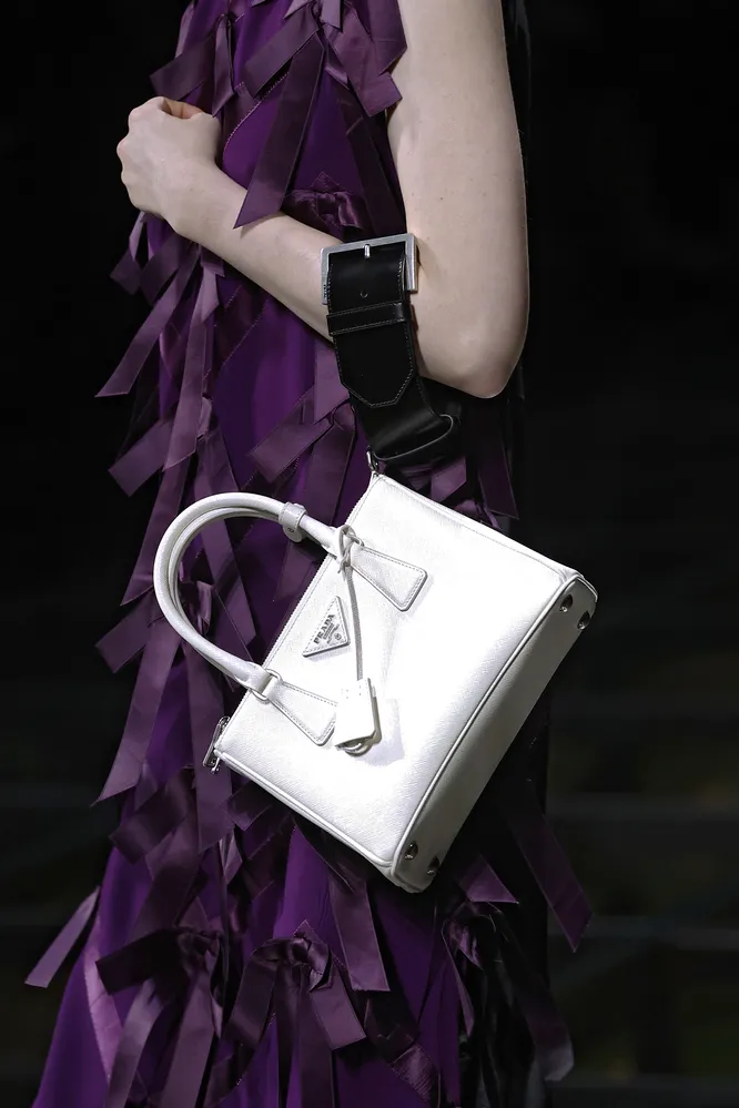Prada осень-зима 2024/25 Prada осень-зима 2024/25