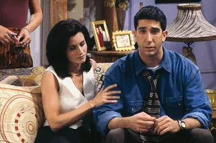 Как мы можем помочь друг другу во время вспышки коронавируса