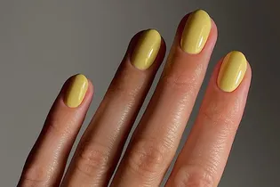 Самые модные цвета маникюра весна-2026