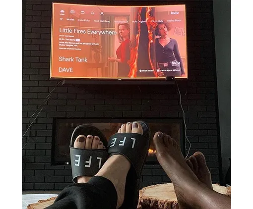 Райан Рейнольдс и Блейк Лайвли дома