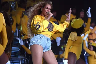 Как Бейонсе похудела после родов за 44 дня