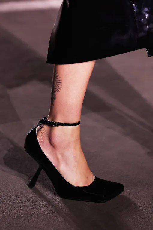 Mugler весна-лето 2026 Mugler весна-лето 2026