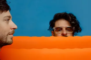 Звуки пустыни: как диджеи из Нью-Йорка соединили Запад и Восток