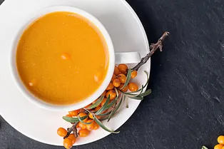 Чем на самом деле полезна облепиха