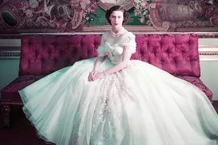 Платье с 21-летия принцессы Маргарет и лучшие наряды Дженнифер Лоуренс будут представлены на уникальной выставке Dior в Лондоне