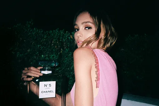 Лили-Роуз Депп: «Я уже давно не чувствую себя подростком» Лили-Роуз Депп: «Я уже давно не чувствую себя подростком»