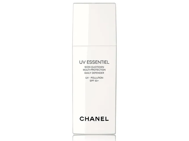UV Essentiel SPF 50, Chanel