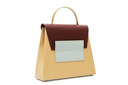 Кто на новенького?