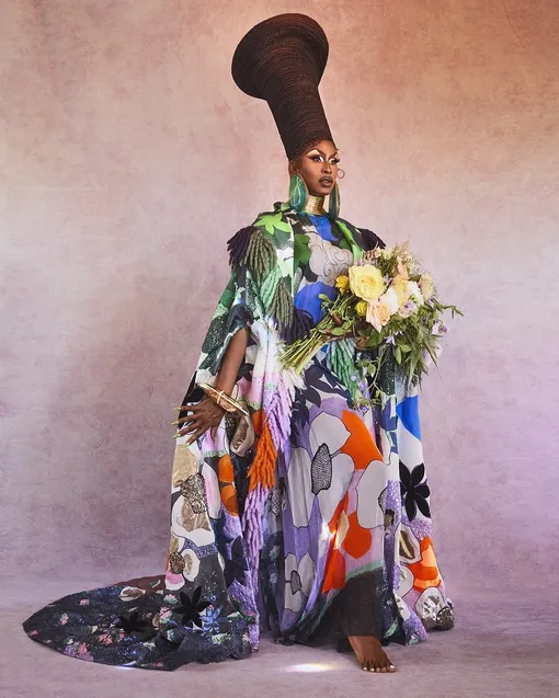 Дрэг-квин Shea Coulee в Valentino Haute Couture в недавнем выпуске RuPaul's Drag Race Дрэг-квин Shea Coulee в Valentino Haute Couture в недавнем выпуске RuPaul's Drag Race