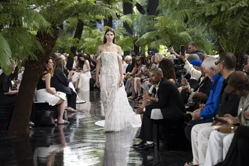Шоу Christian Dior Haute Couture осень-2026