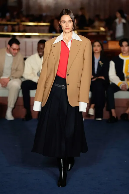 Tommy Hilfiger осень-зима 2024/2025 Tommy Hilfiger осень-зима 2024/2025