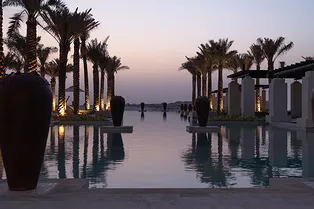 Почему Абу-Даби — идеальное место для спасения от осенней хандры