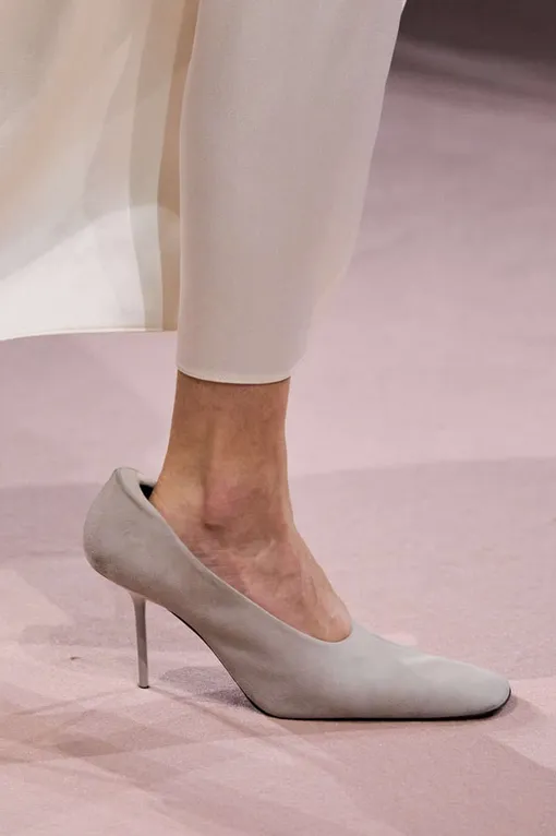 Victoria Beckham осень-зима 2025/2026