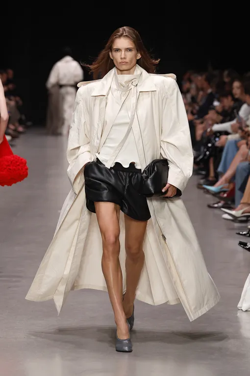 Stella McCartney весна-лето 2026 Stella McCartney весна-лето 2026