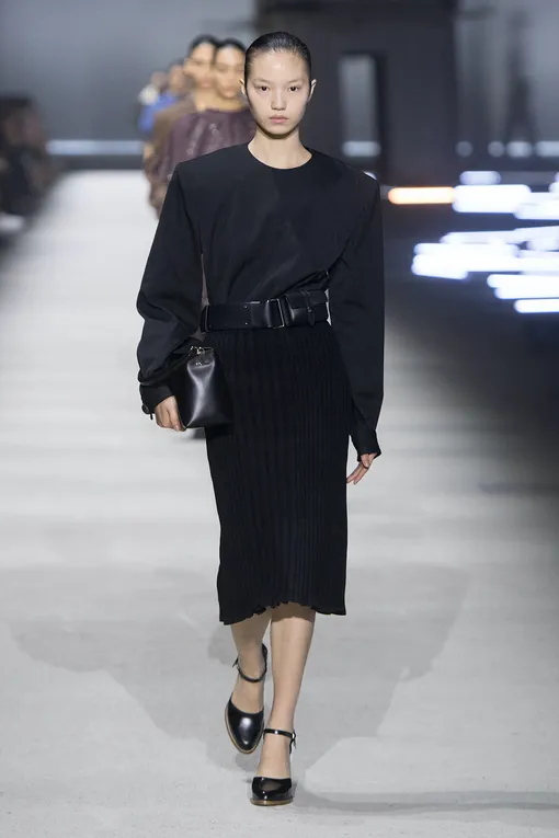 Tod's осень-зима 2023/24 Tod's осень-зима 2023/24