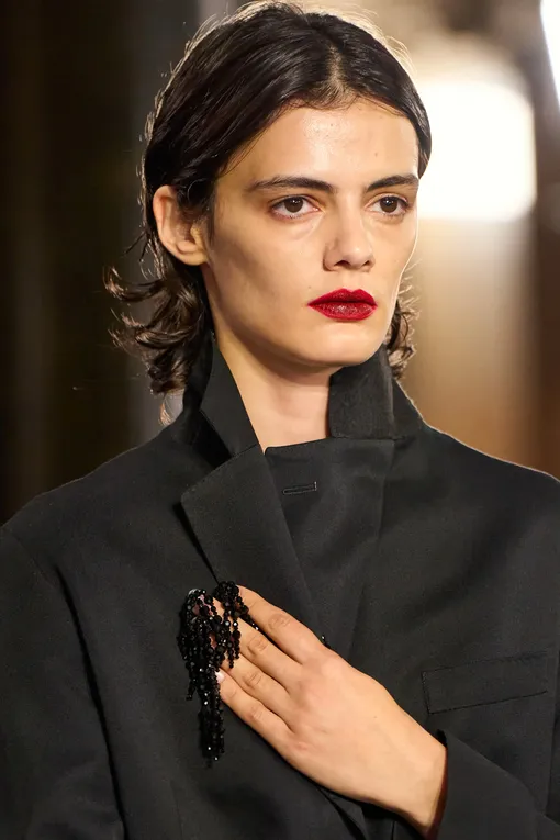 Simone Rocha весна-лето 2025 Simone Rocha весна-лето 2025