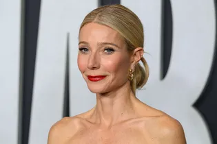 Самое модное окрашивание для седых волос 2026