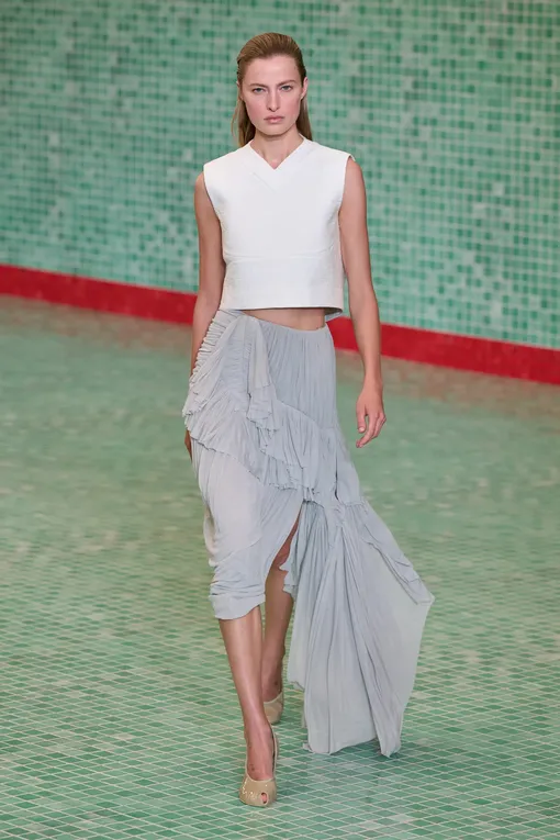 Tory Burch весна-лето 2025