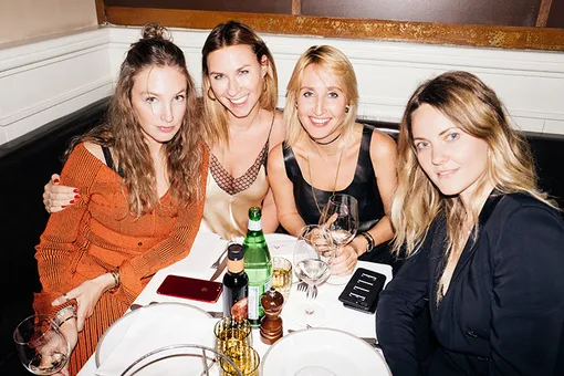 Алена Пенева, Дарья Веледеева, Оксана Бондаренко, Екатерина Мухина Алена Пенева, Дарья Веледеева, Оксана Бондаренко, Екатерина Мухина