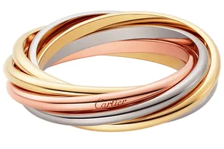 Новое кольцо Cartier Trinity точно принесет удачу: вместо 3 золотых звеньев в нем теперь целых 7