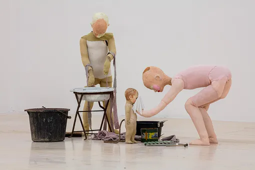 UNTITLED, КЭТИ УИЛКС, 2012 UNTITLED, КЭТИ УИЛКС, 2012