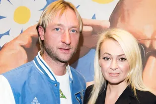 Яна Рудковская на открытии нового pop-up-магазина Aizel