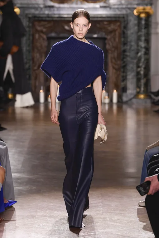 Victoria Beckham осень-зима 2024/25