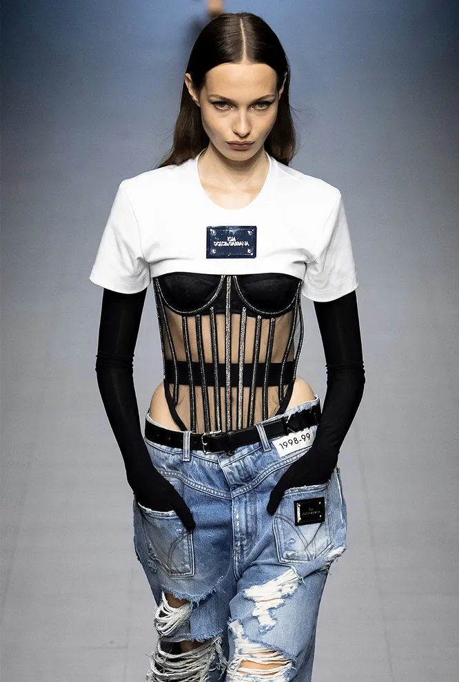 Dolce & Gabbana весна-лето 2023 Dolce & Gabbana весна-лето 2023