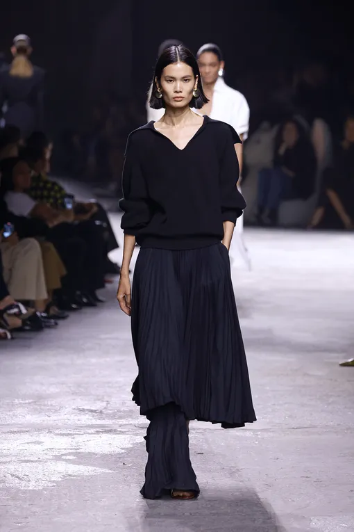 Bottega Veneta весна-лето 2025