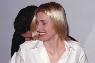 Благородный блонд: как добиться цвета волос как у Кэролин Бессетт-Кеннеди